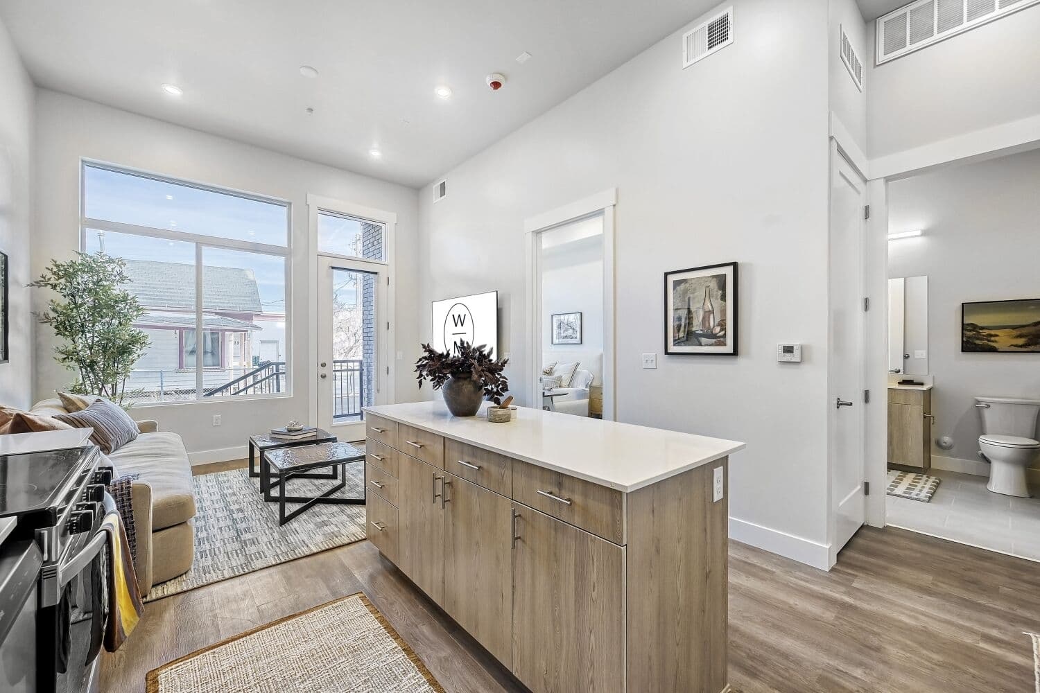 Midvale Apartment: 7592 S Main St