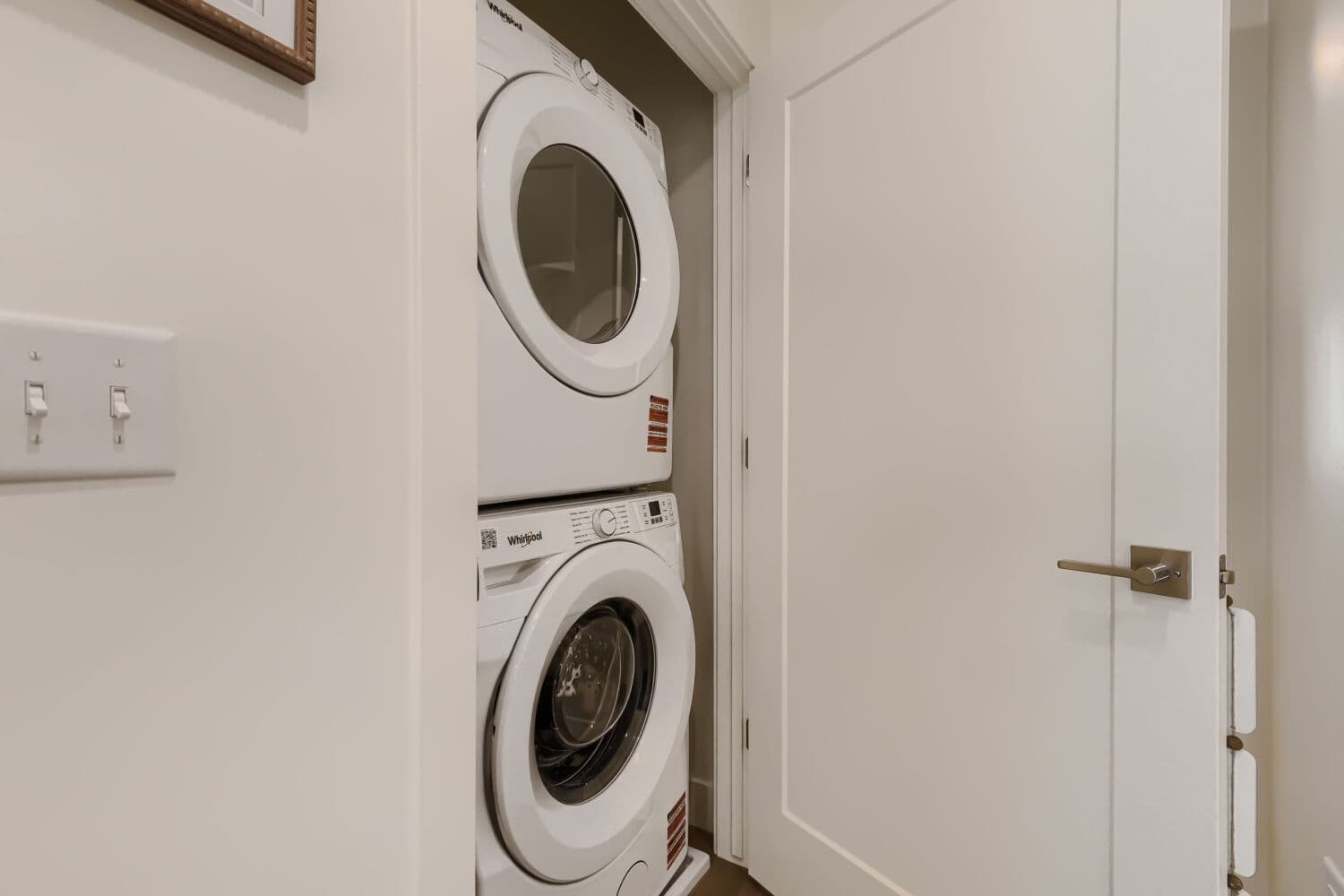Midvale Apartment: 7309 S 180 W
