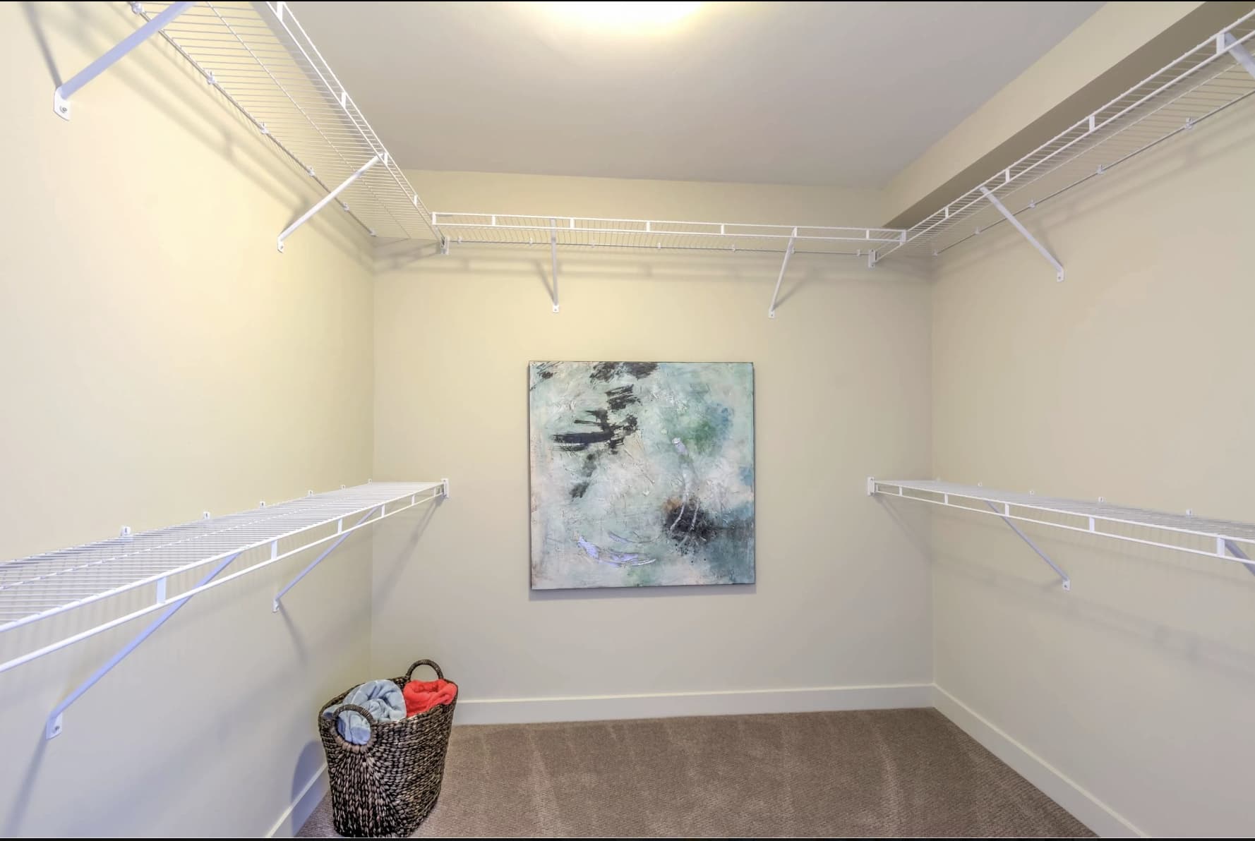 Sandy Apartment: 159 E Midvillage Blvd