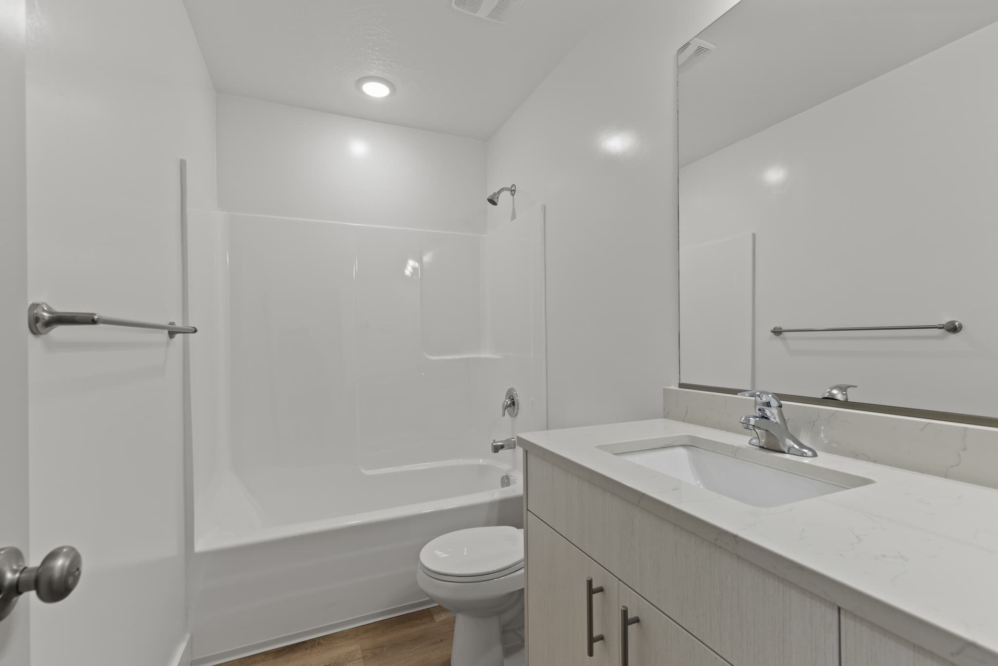Nibley Townhome: 994 W 3410 S