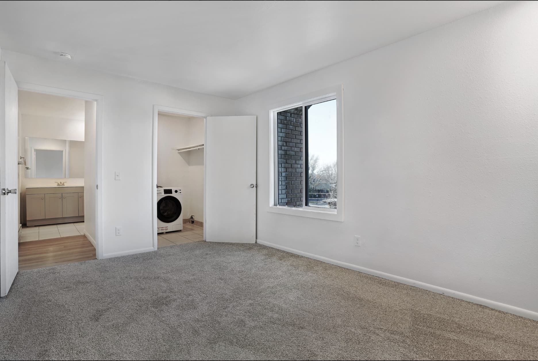 Salt Lake City Apartment: 4370 S Highland Dr