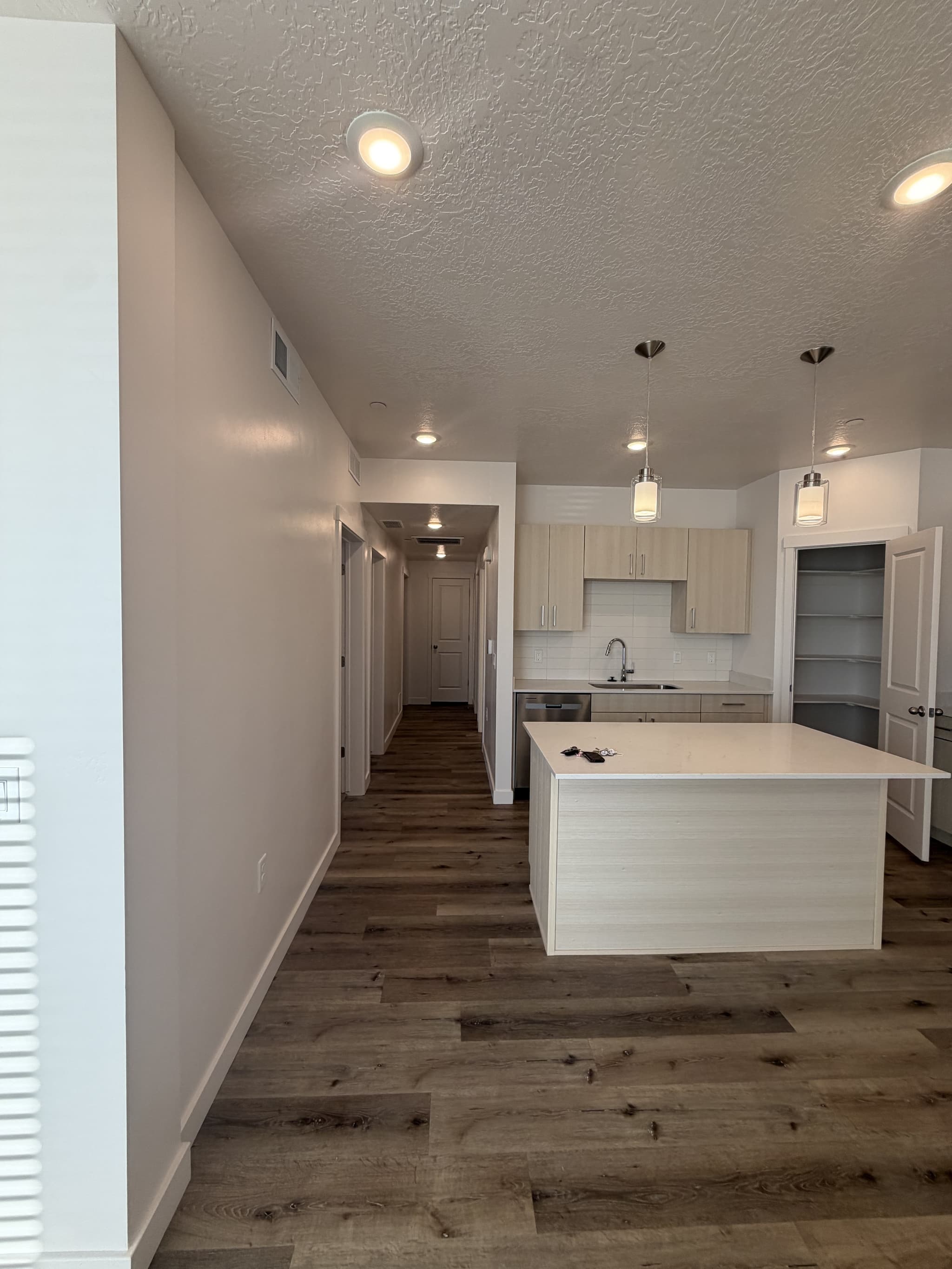 Lehi Apartment: 4632 W Hudson Way
