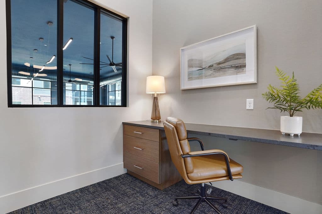 Lehi Apartment: 4632 W Hudson Way
