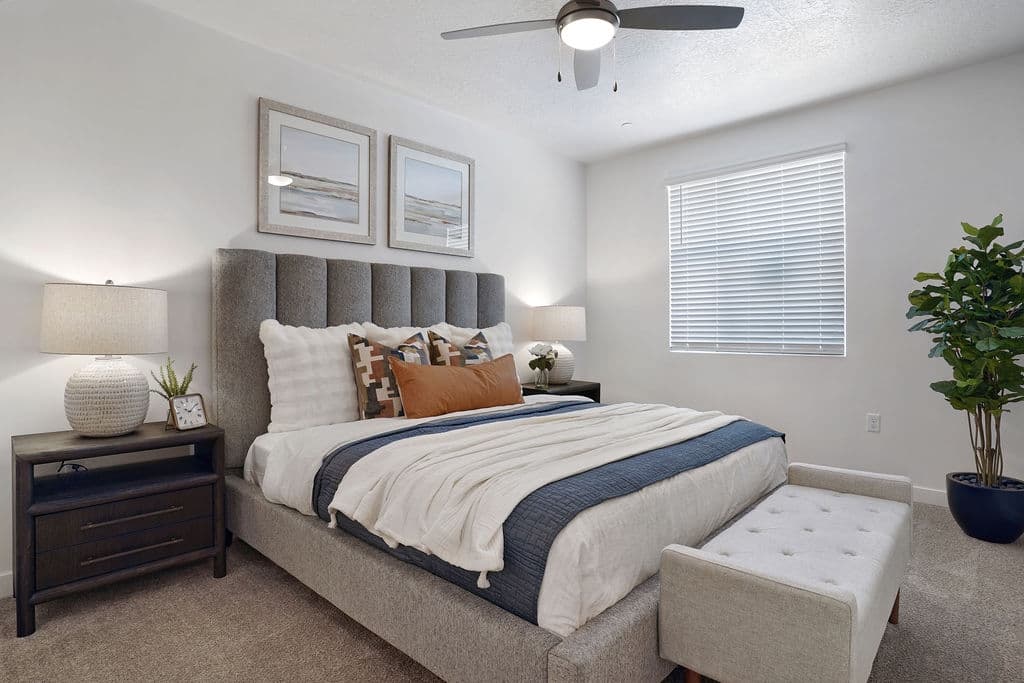 Lehi Apartment: 4632 W Hudson Way