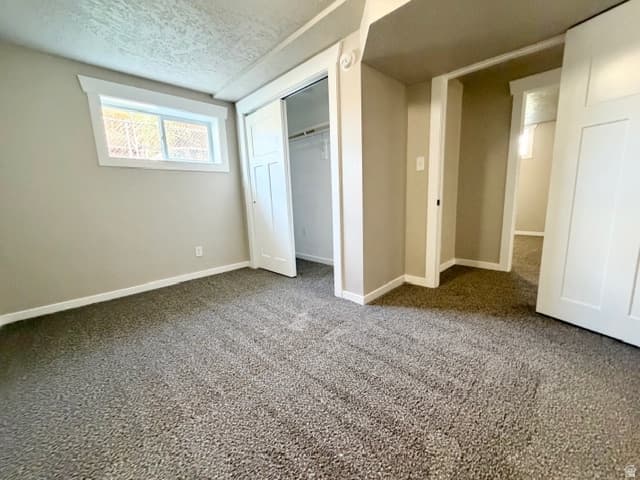 Syracuse House: 1310 Marilyn Dr
