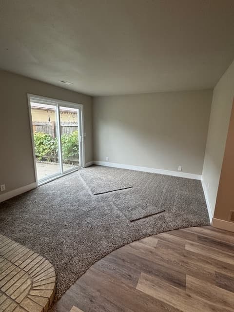West Valley City Townhome: 1995 W Stone Creek Dr