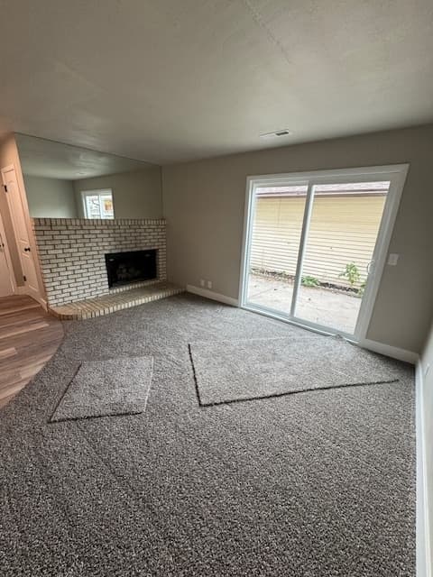 West Valley City Townhome: 1995 W Stone Creek Dr