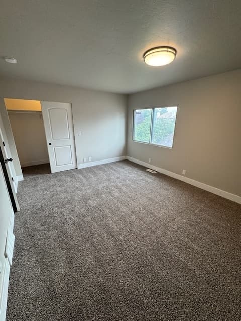 West Valley City Townhome: 1995 W Stone Creek Dr