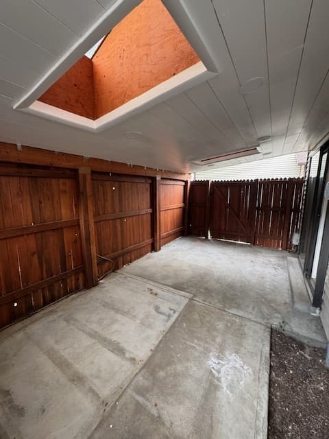 West Valley City Townhome: 1995 W Stone Creek Dr