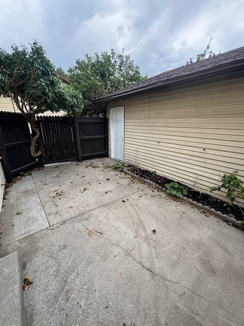 West Valley City Townhome: 1995 W Stone Creek Dr