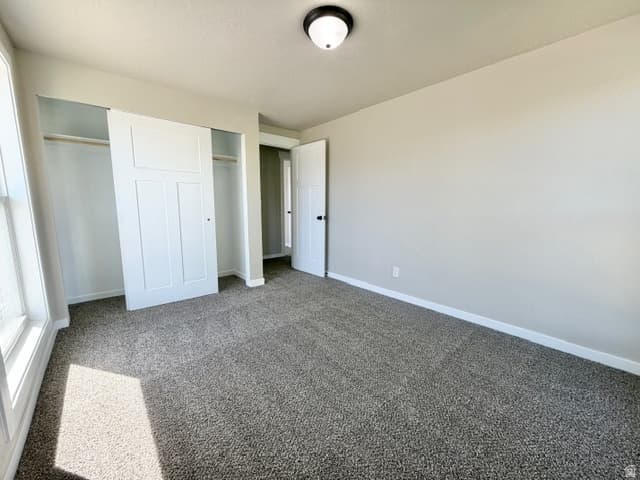 Syracuse House: 1310 Marilyn Dr