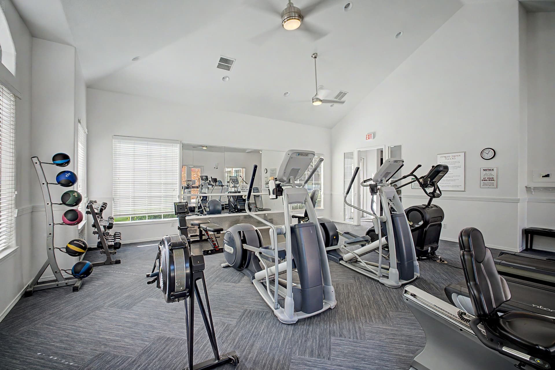 Draper Apartment: 13343 S Minuteman Dr