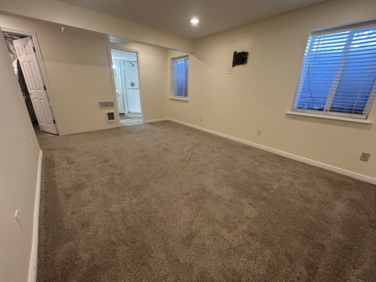Tooele House: 749 Country Club Dr
