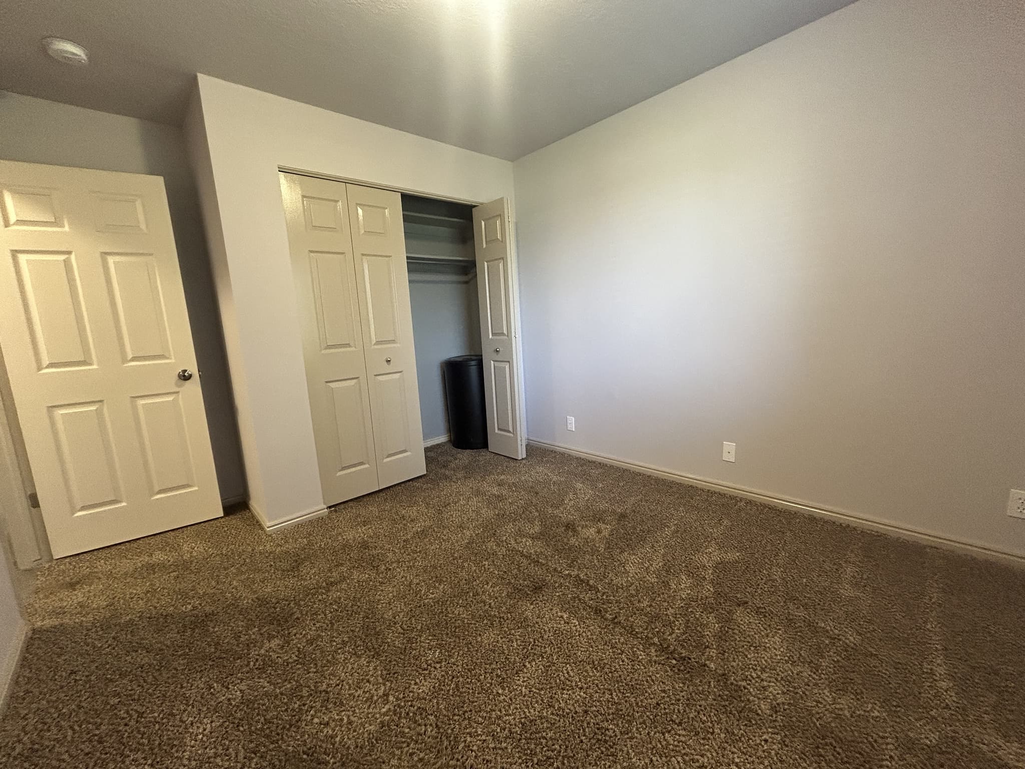 Ogden Condo: 370 W 4900 S