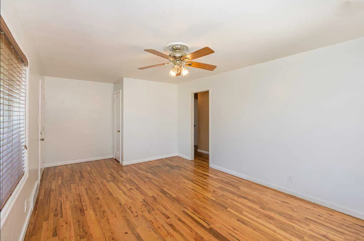 Ogden House: 981 36th St