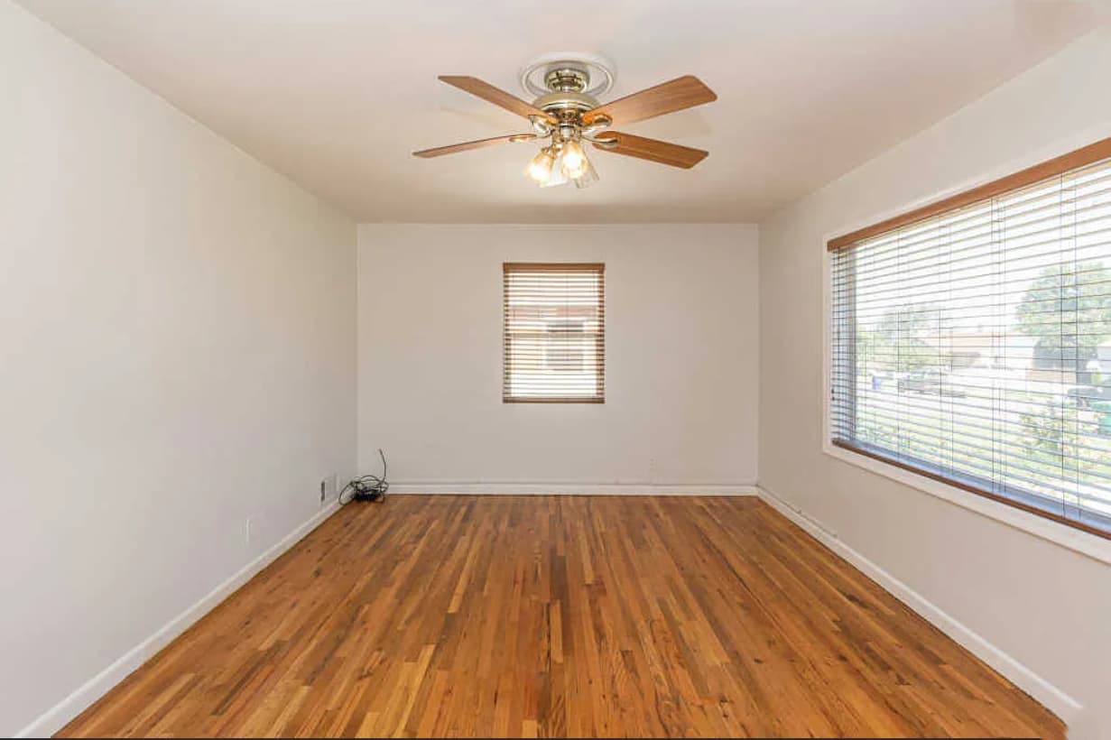 Ogden House: 981 36th St