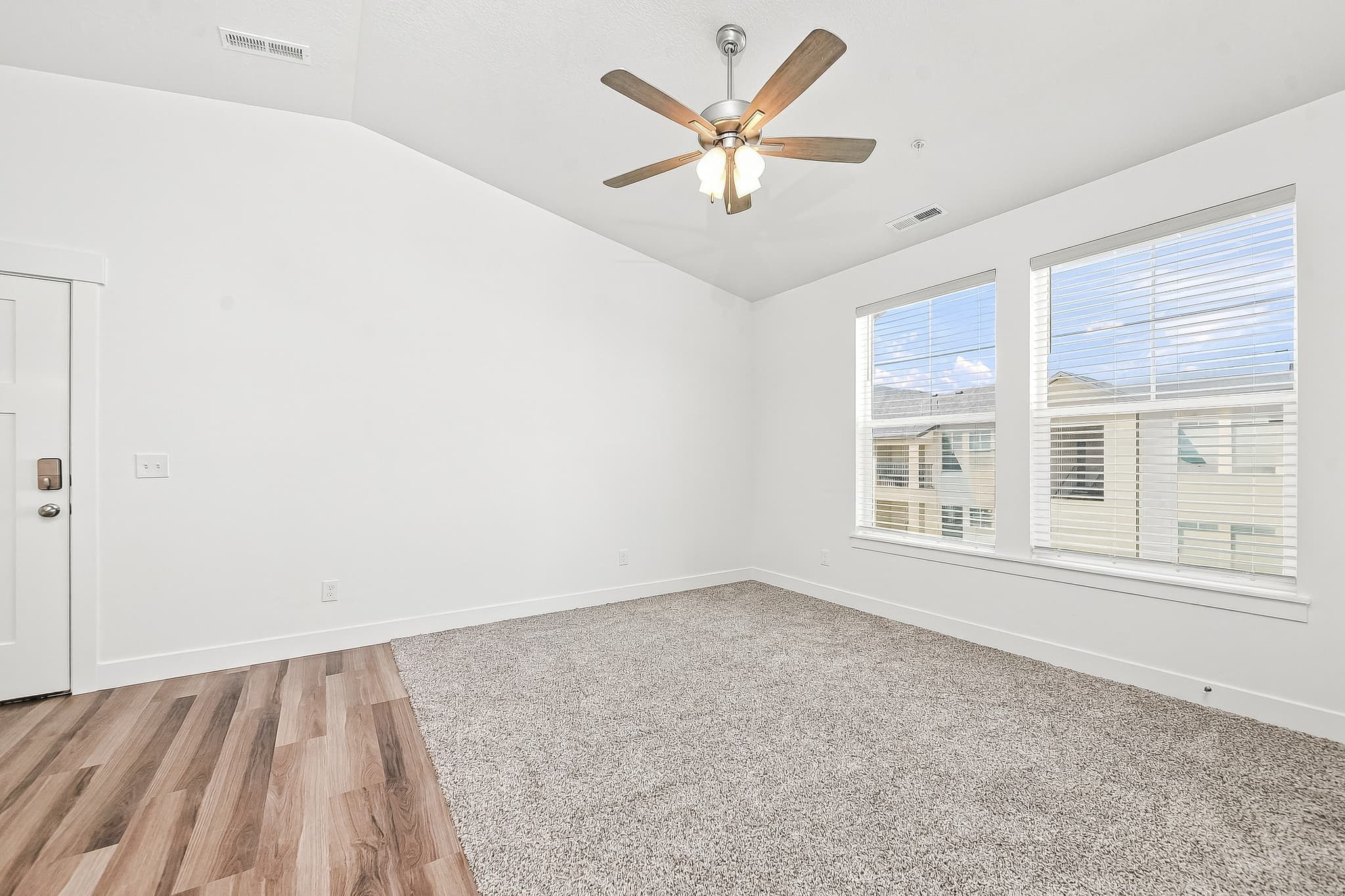 Saratoga Springs Condo: 882 N Coulsen Dr