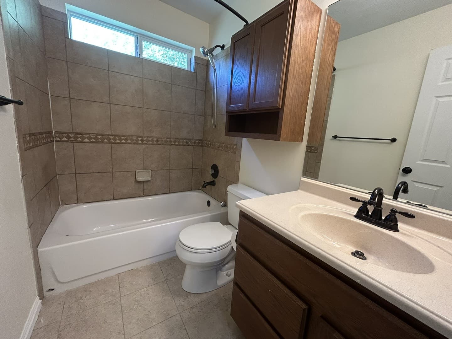 Tooele House: 749 Country Club Dr
