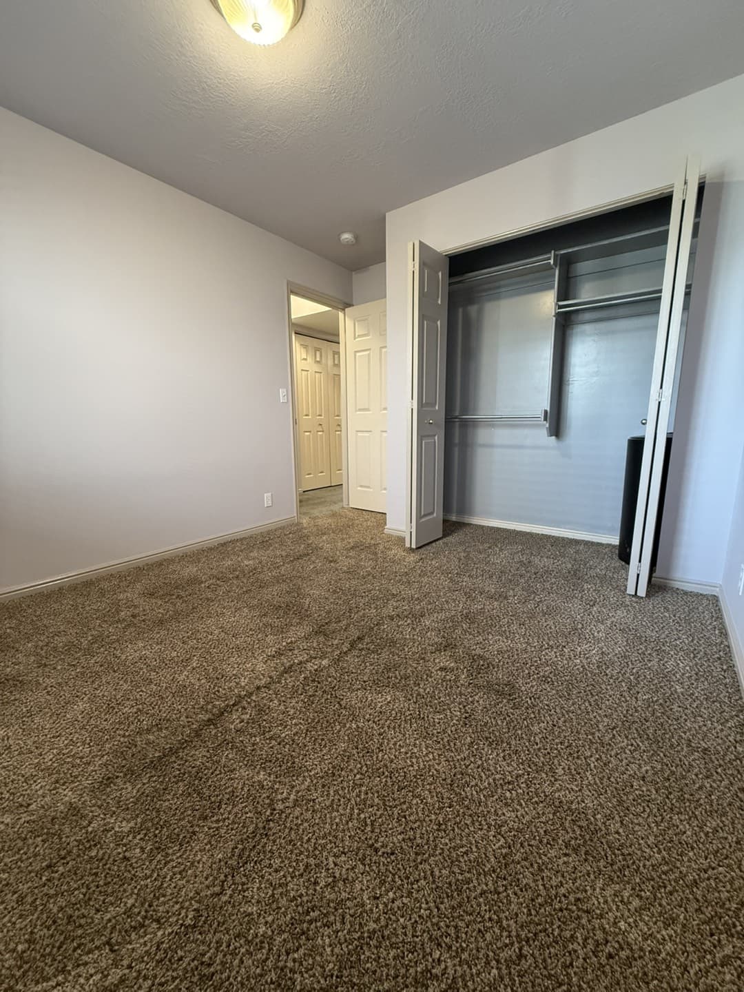 Ogden Condo: 370 W 4900 S