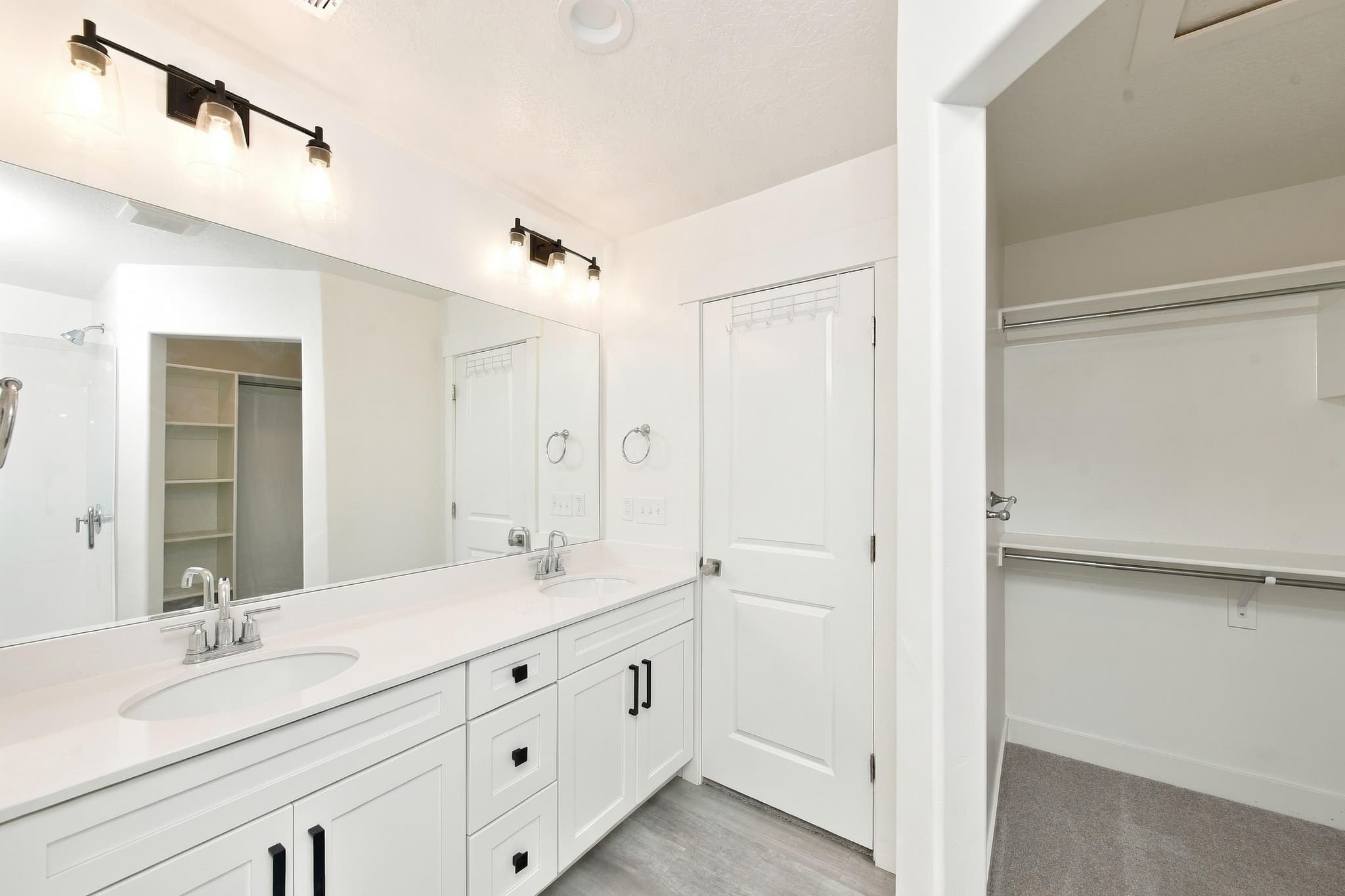 Herriman Townhome: 13941 S Little Ridge Ln