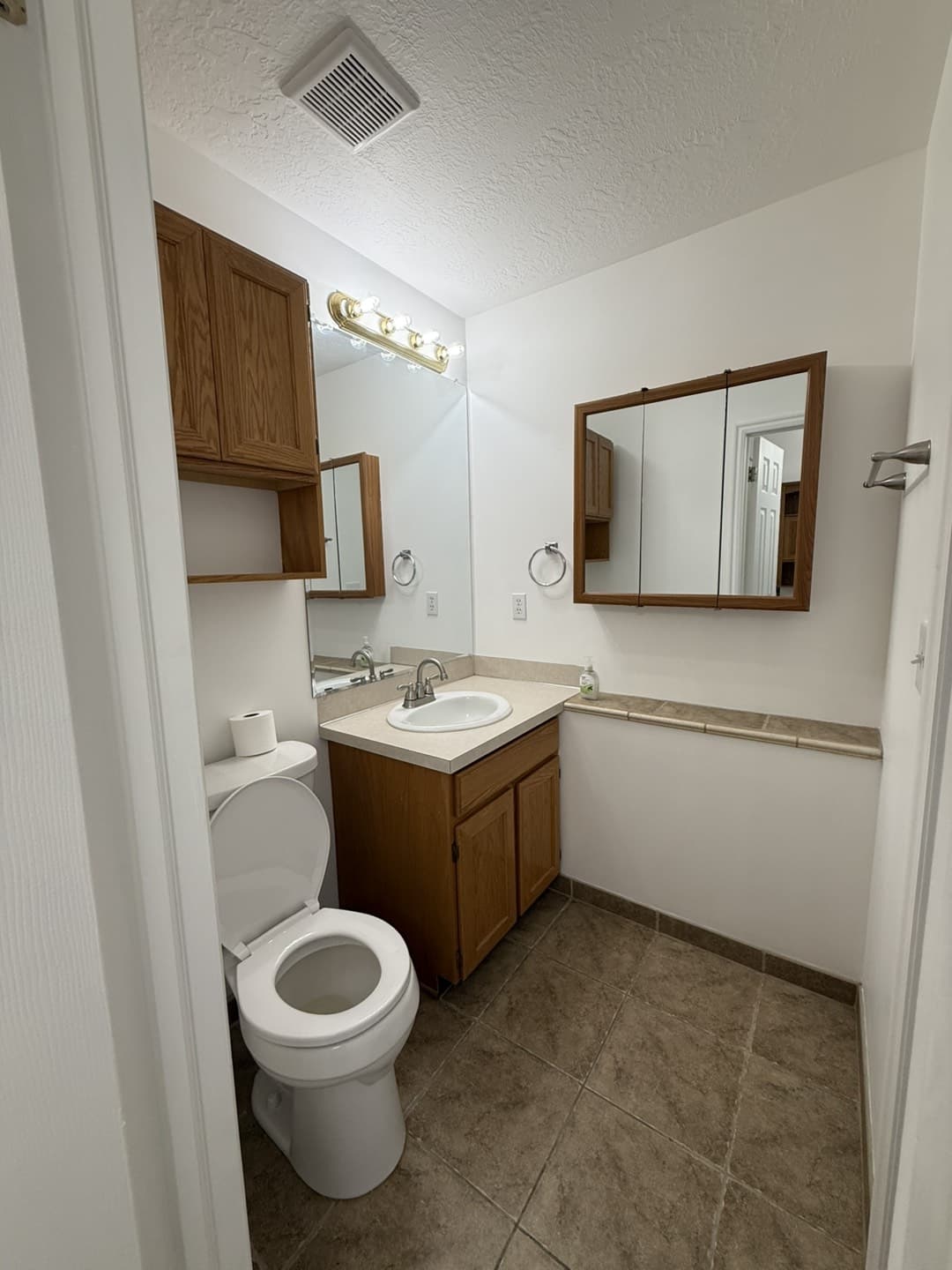 Ogden Condo: 370 W 4900 S