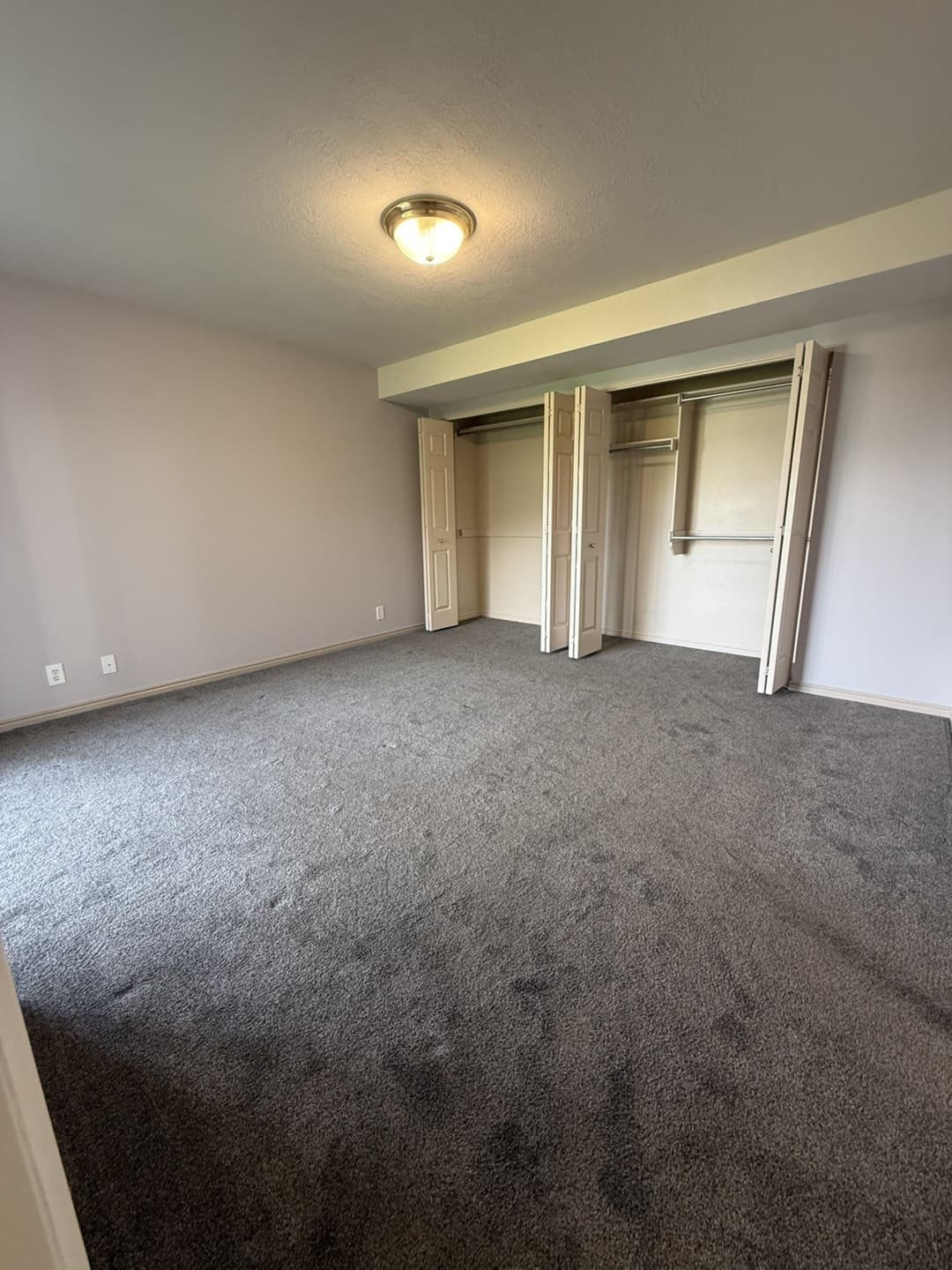 Ogden Condo: 370 W 4900 S