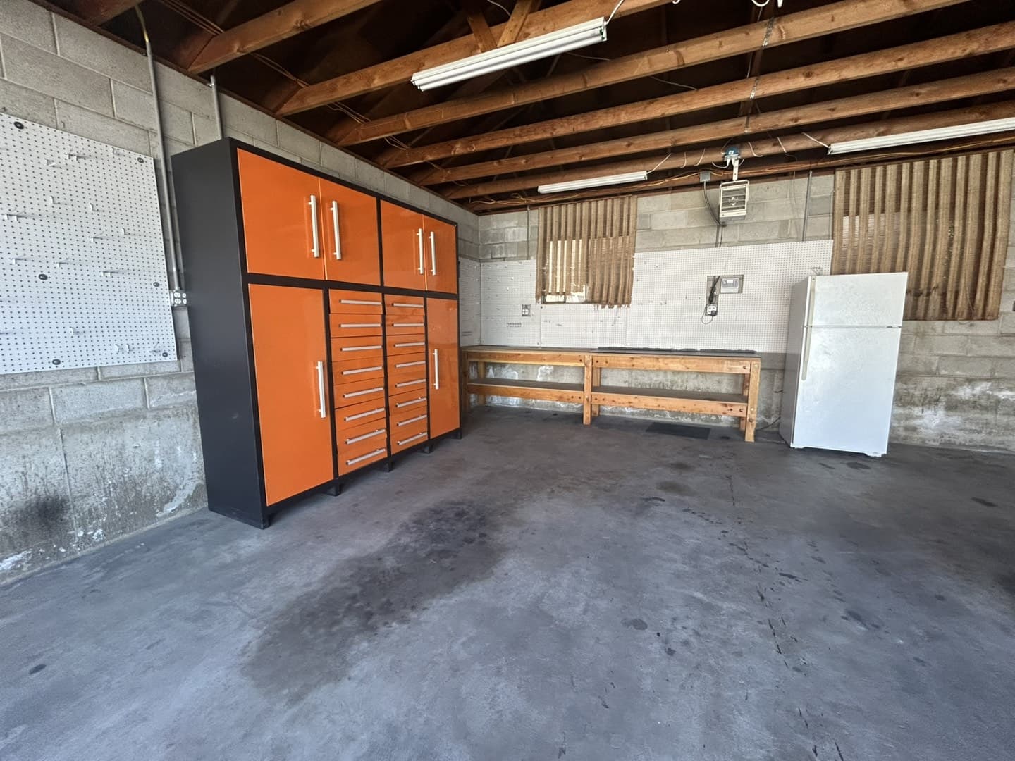 Ogden House: 981 36th St