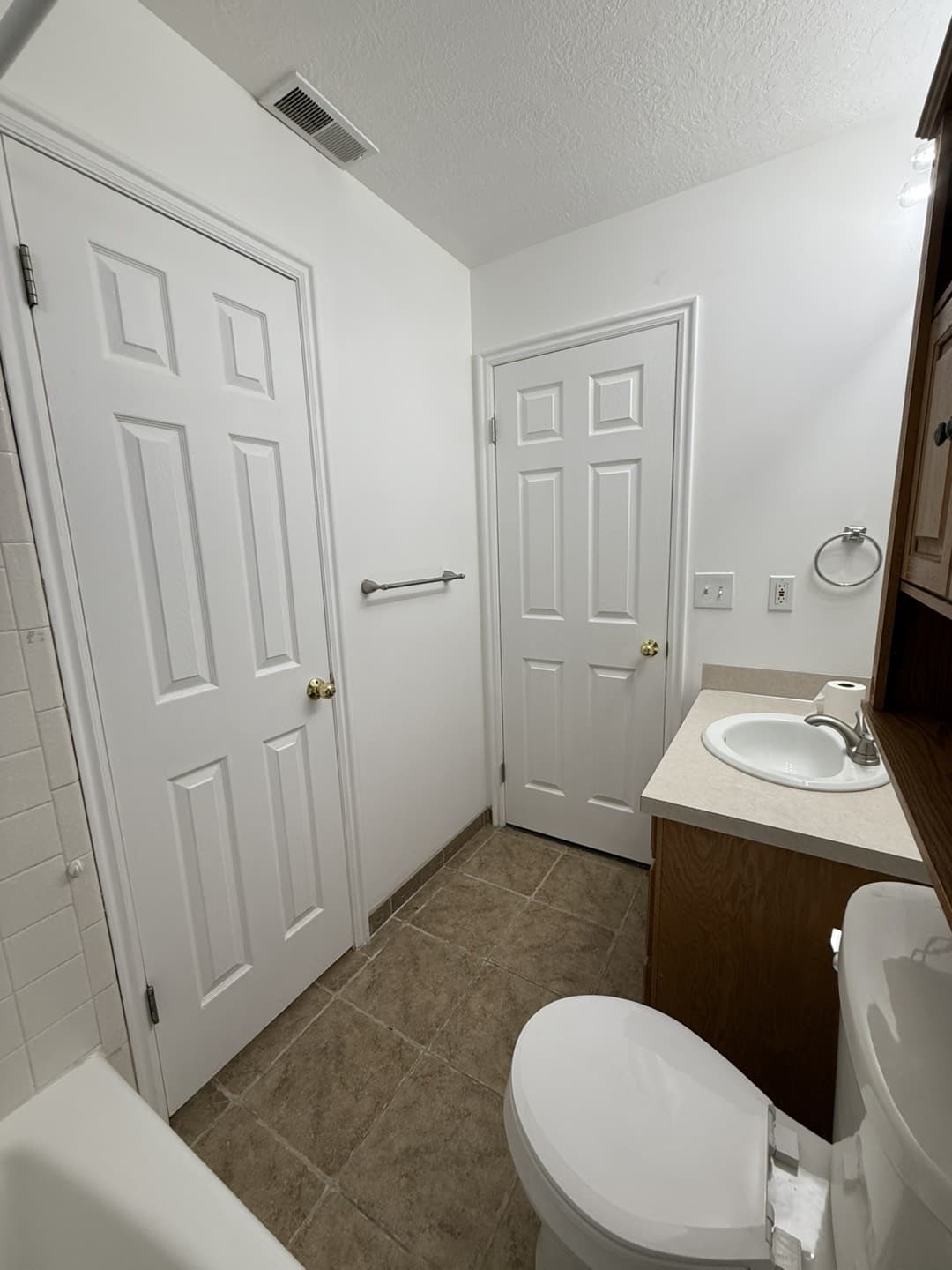Ogden Condo: 370 W 4900 S
