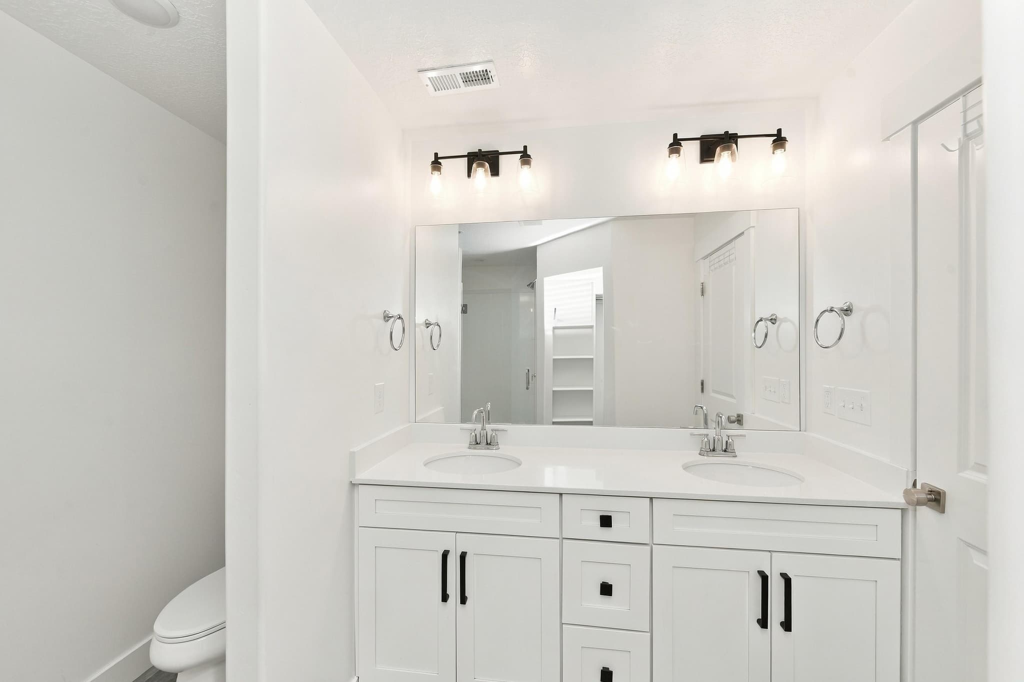 Herriman Townhome: 13941 S Little Ridge Ln