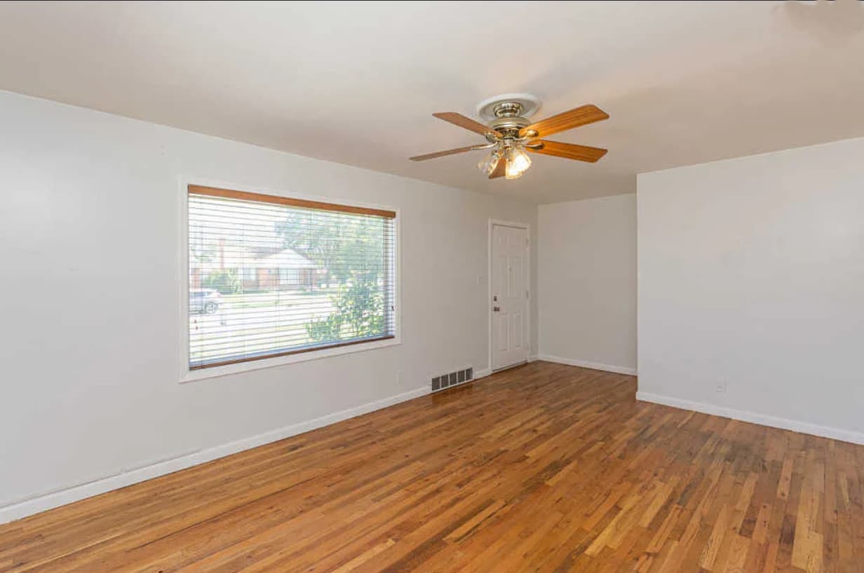 Ogden House: 981 36th St