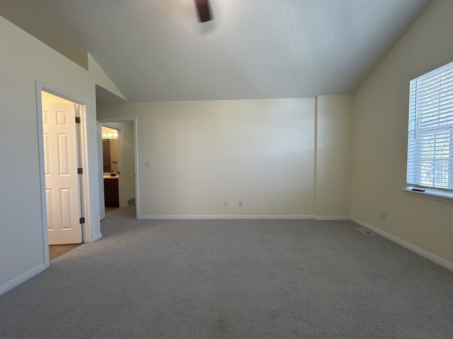 Tooele House: 749 Country Club Dr