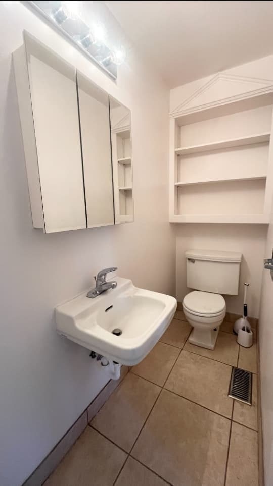 Salt Lake City House: 4585 S 2770 E