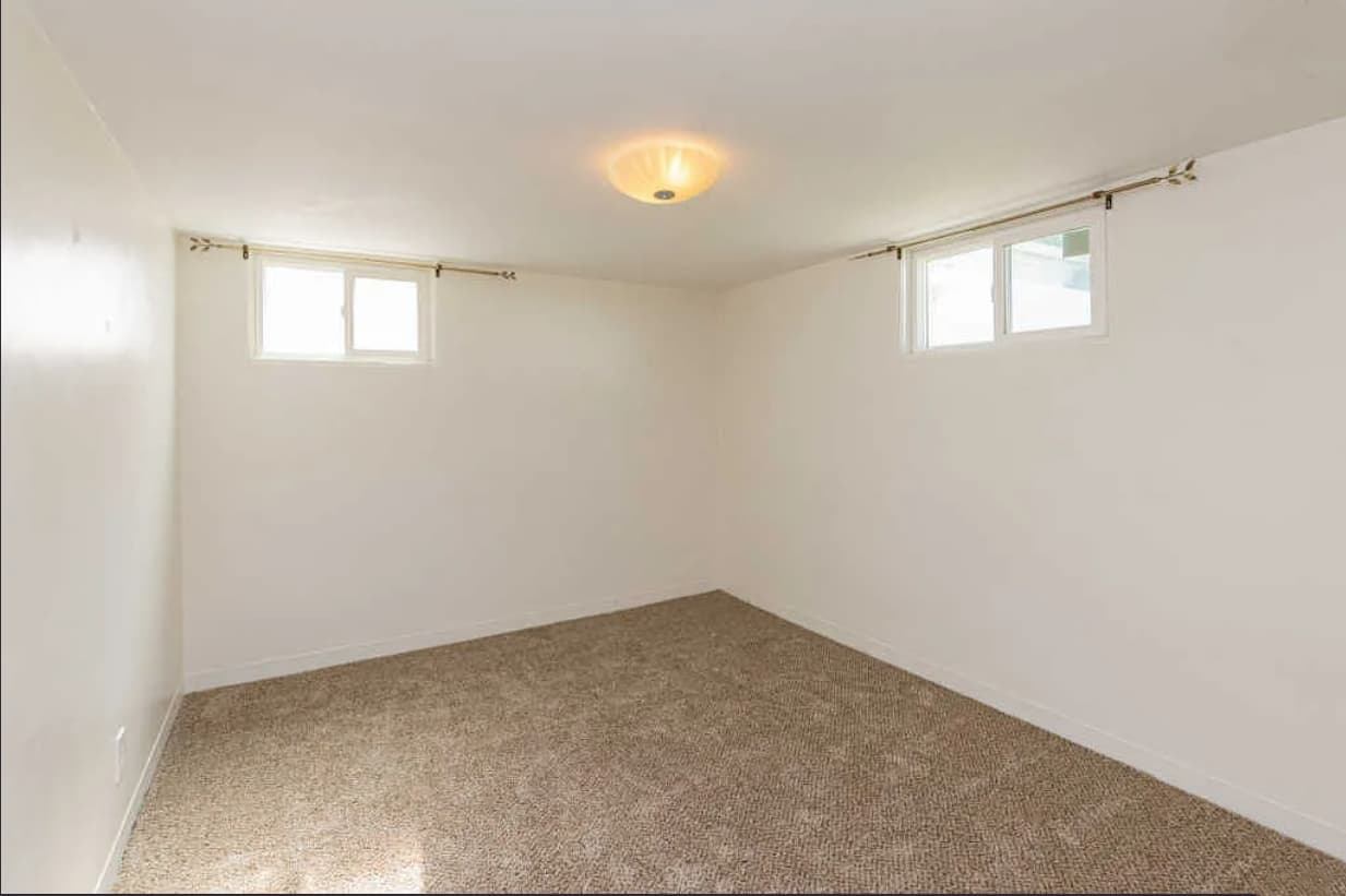 Ogden House: 981 36th St