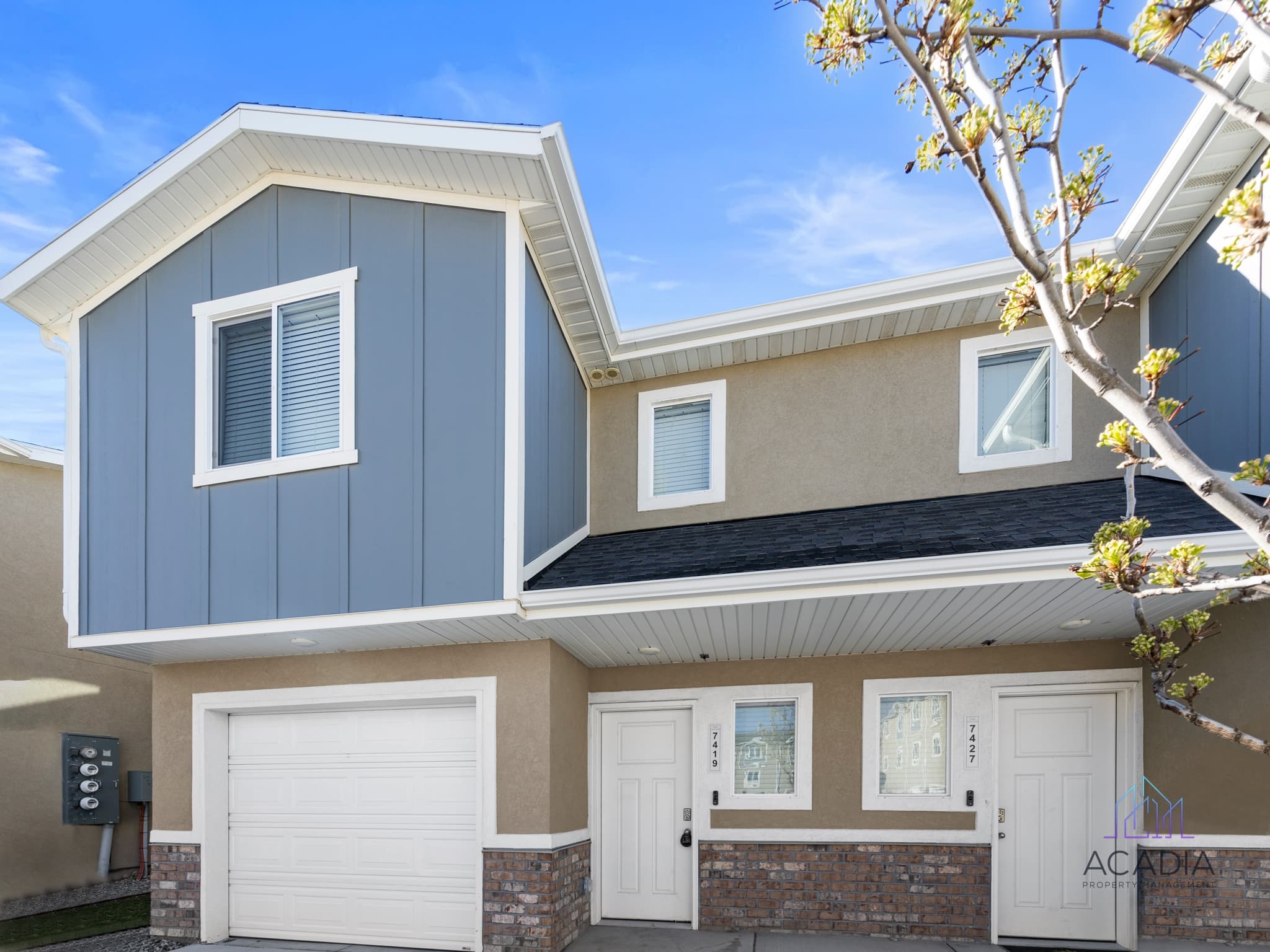 Magna Townhome: 7427 W Laxey St