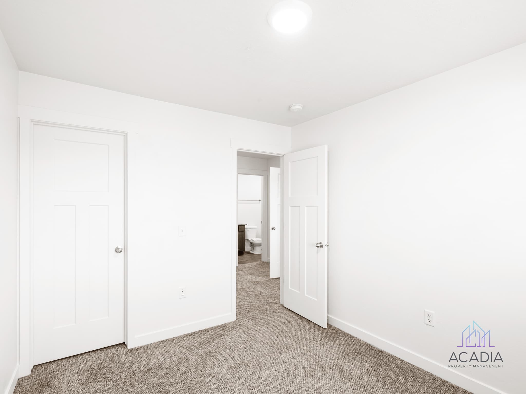 Magna Townhome: 7427 W Laxey St