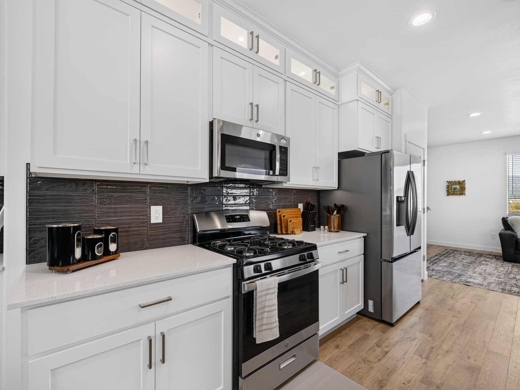 Salem House: 608 W 1760 N