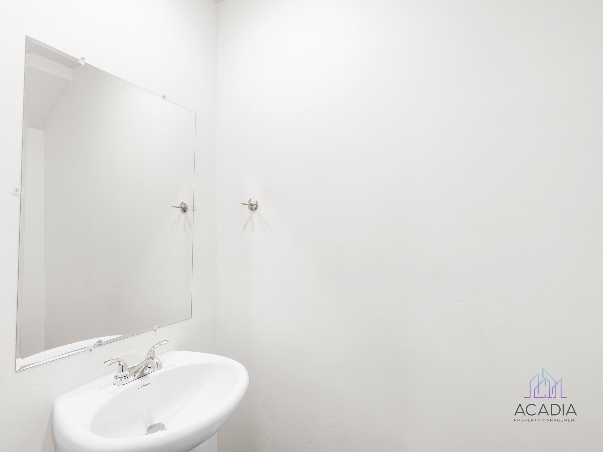Magna Townhome: 7427 W Laxey St