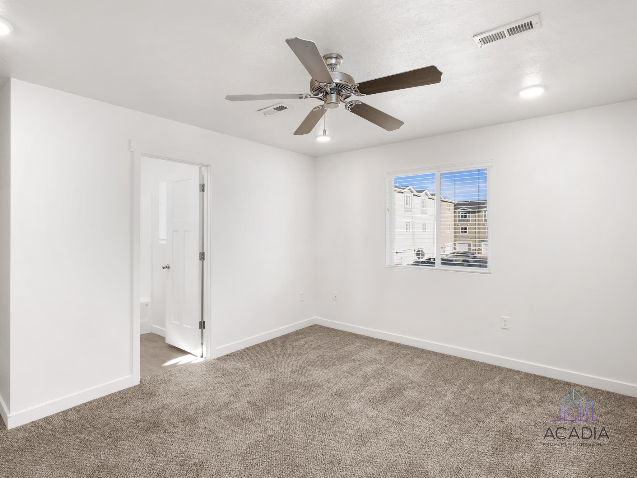 Magna Townhome: 7427 W Laxey St