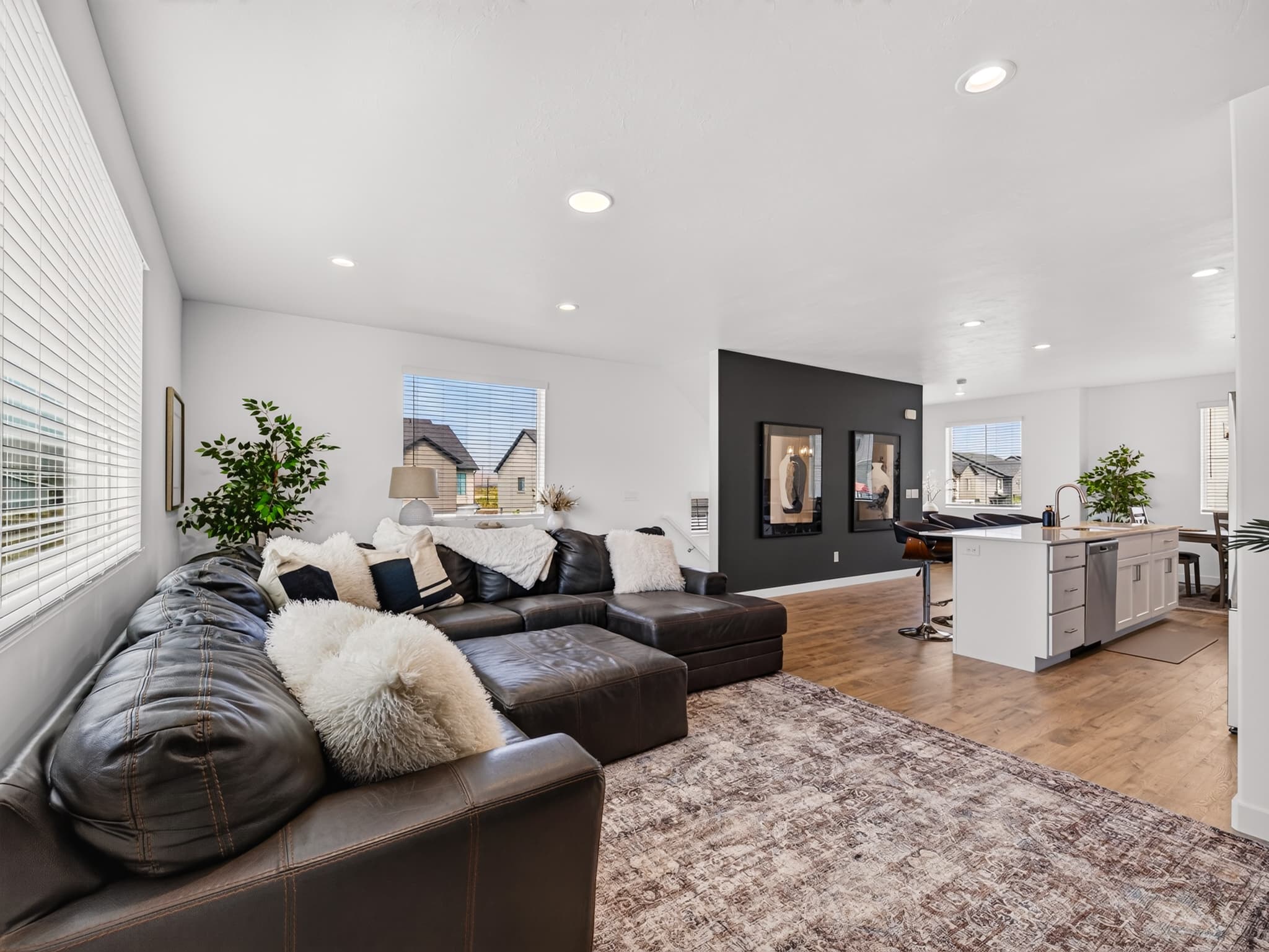 Salem House: 608 W 1760 N