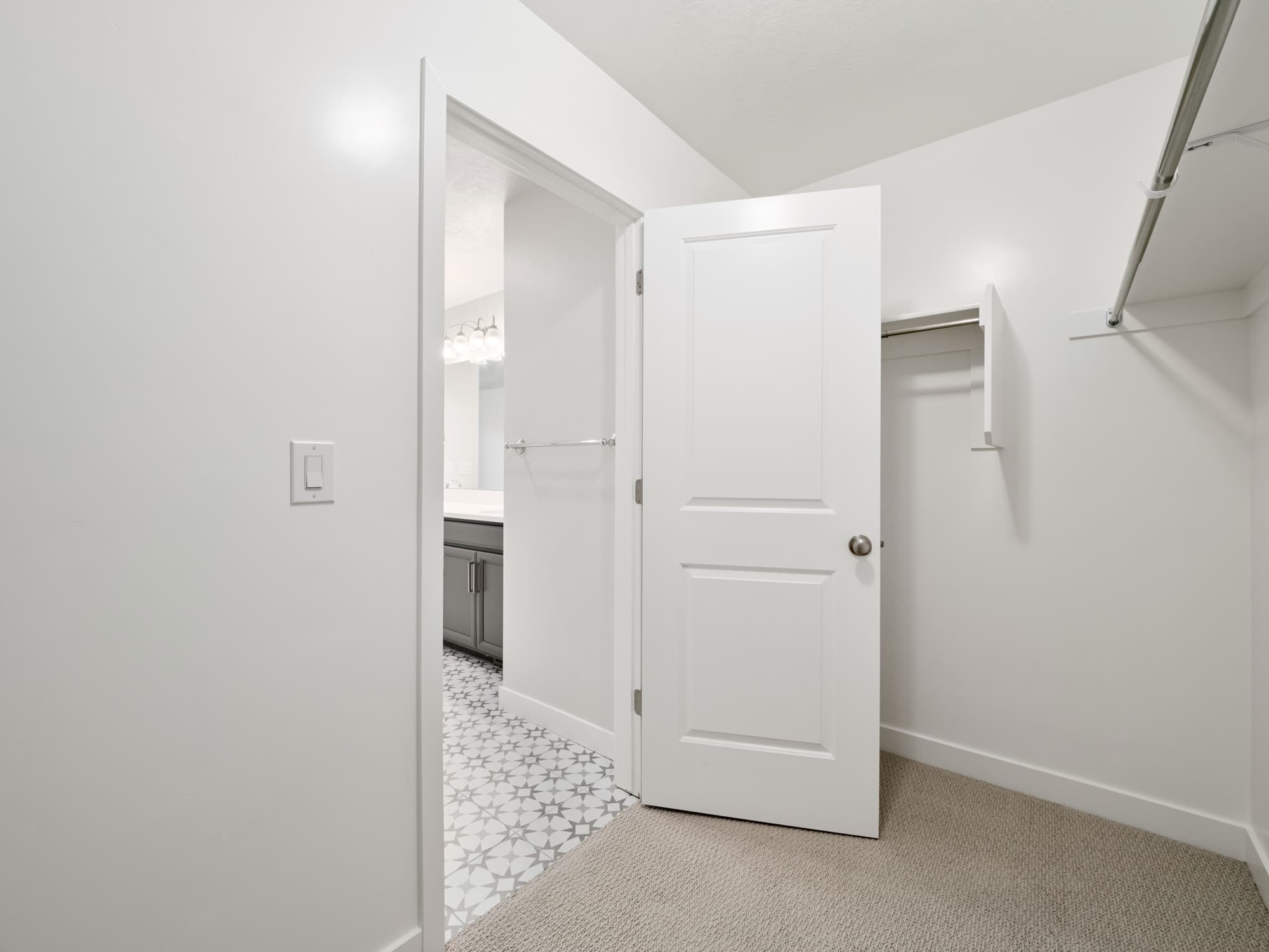 Riverton Townhome: 15083 S Reins Way