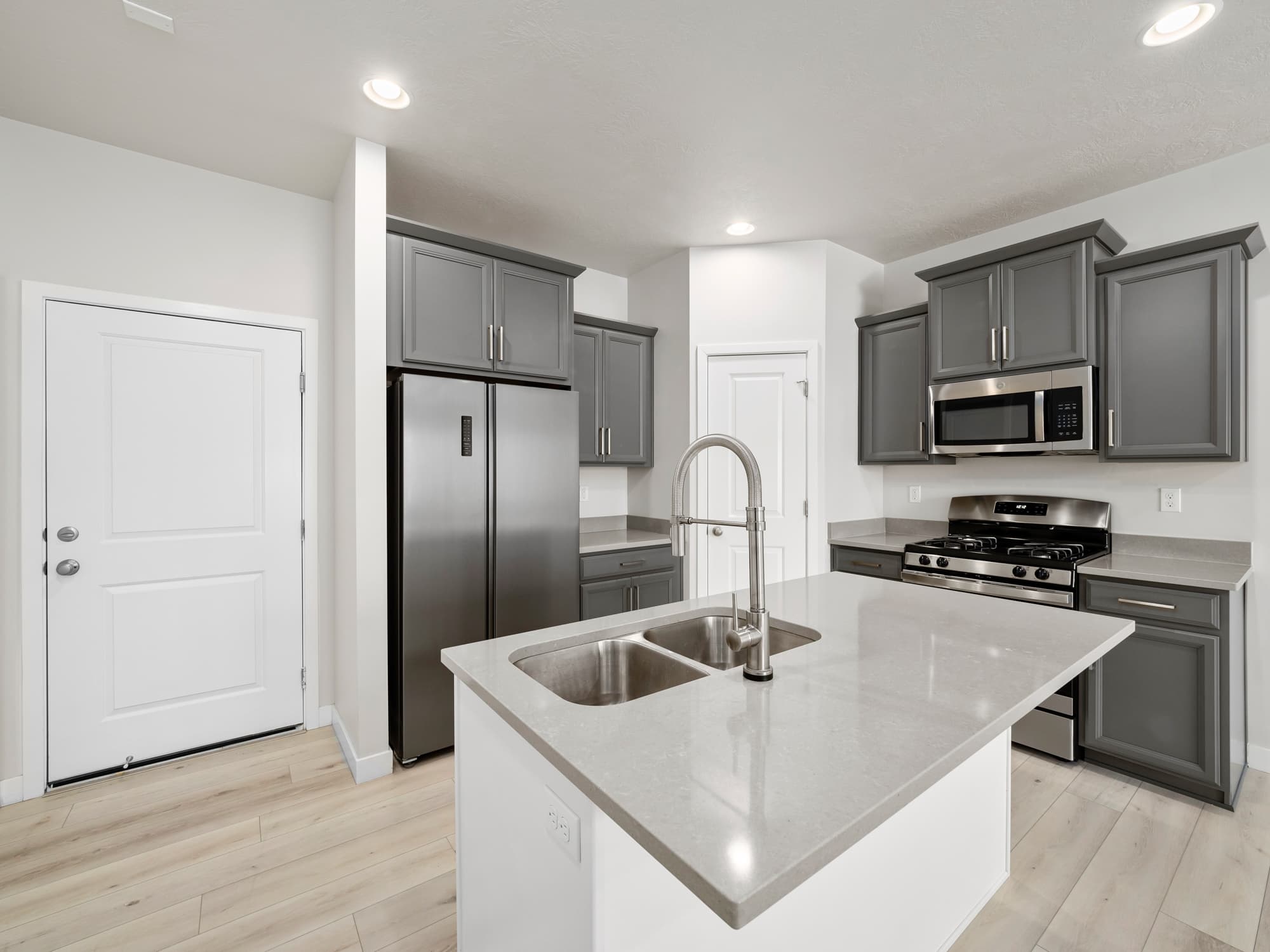 Riverton Townhome: 15083 S Reins Way