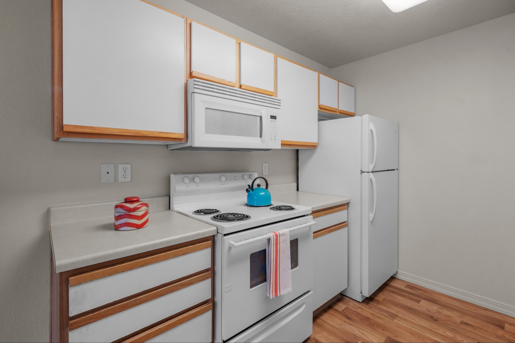 Pleasant Grove Apartment: 884 W 700 S