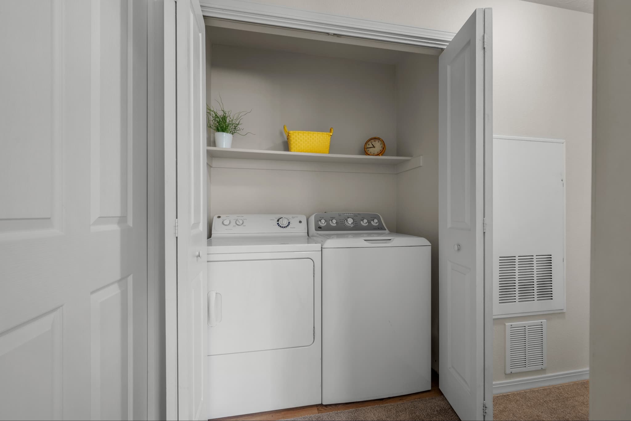 Pleasant Grove Apartment: 884 W 700 S