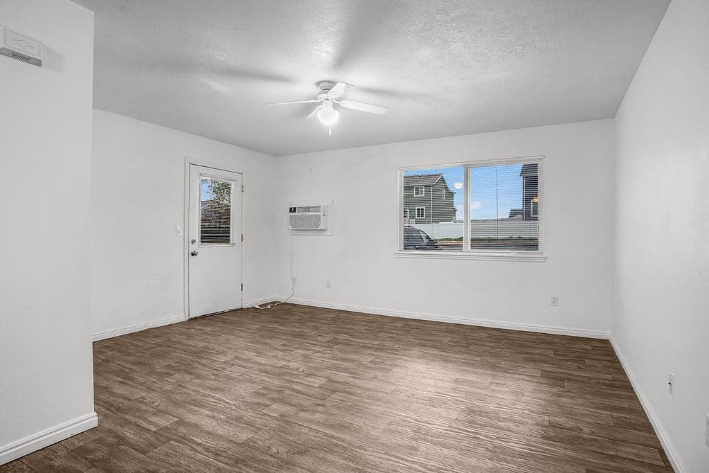 Tooele Apartment: 742 N 100 E