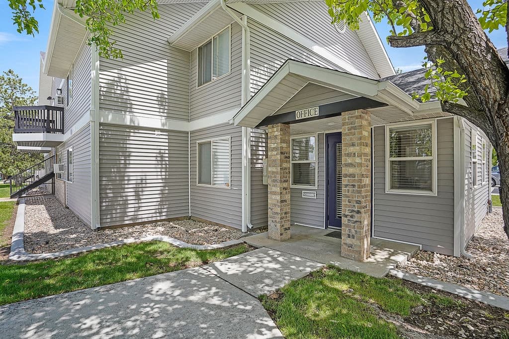 Tooele Apartment: 742 N 100 E