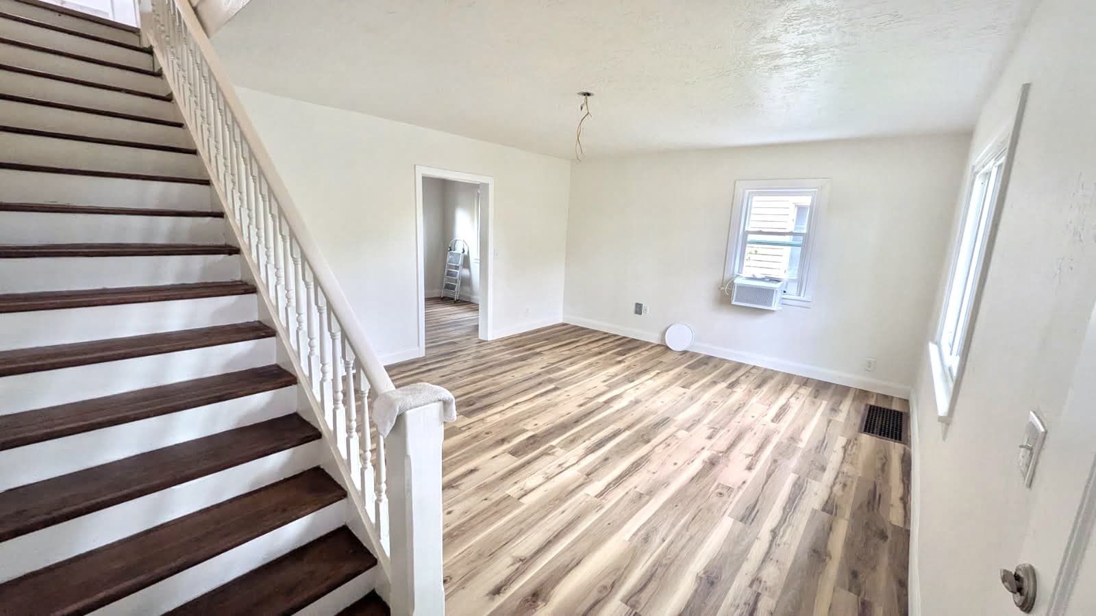 Ogden Apartment: 2904 Fowler Ave