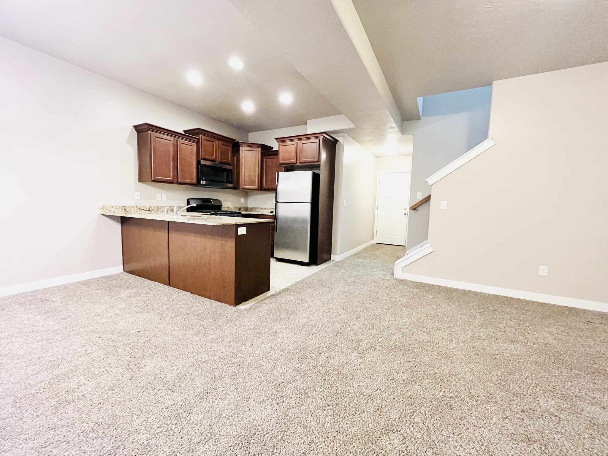 South Jordan Townhome: 3719 W Lilac Heights Dr