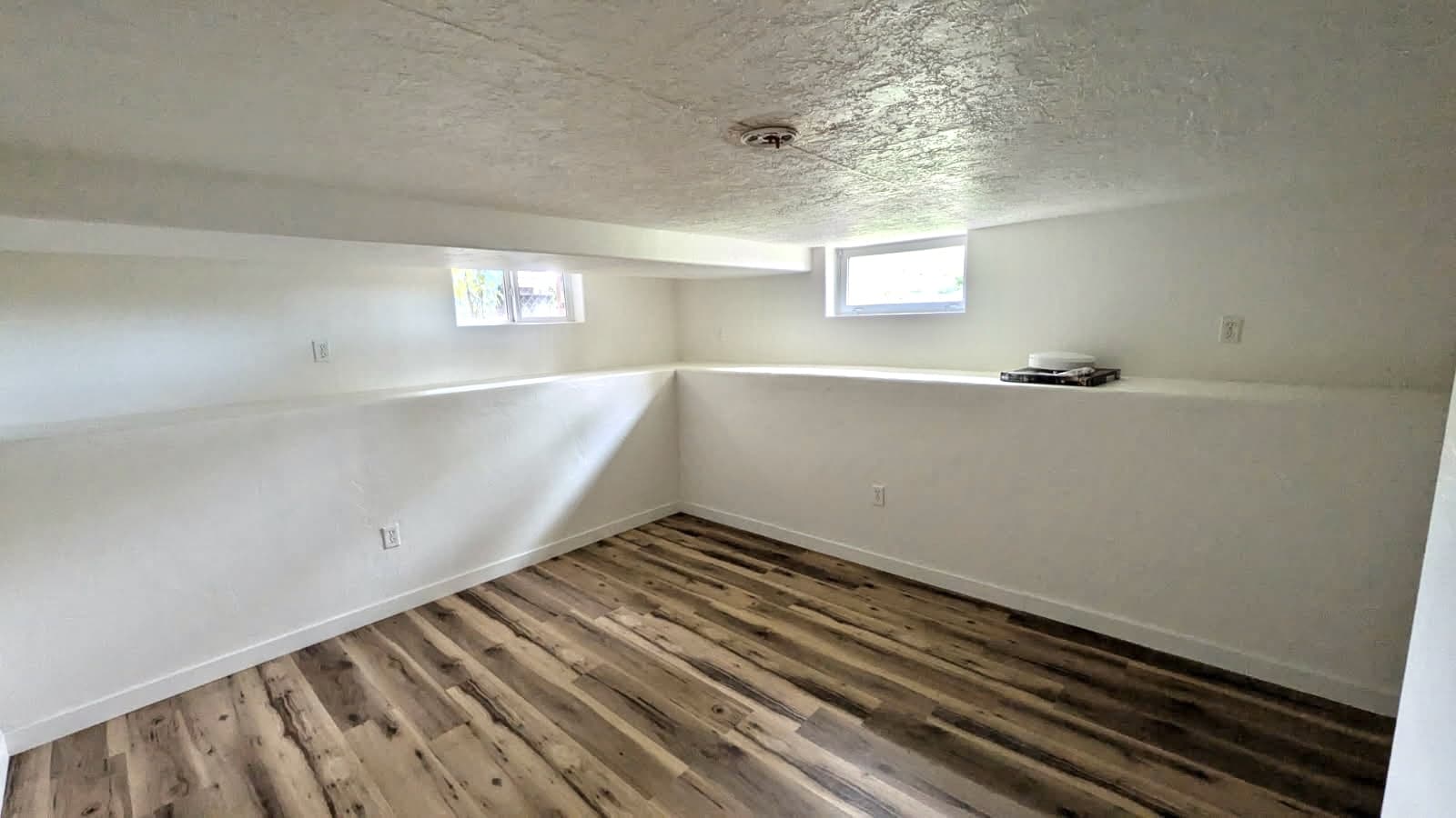 Ogden Apartment: 2904 Fowler Ave