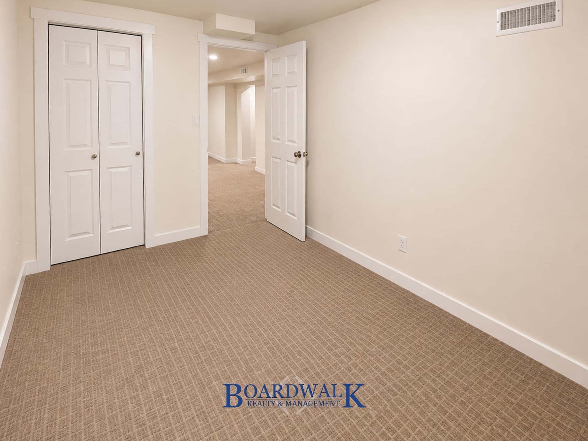 Bountiful House: 223 Mill St
