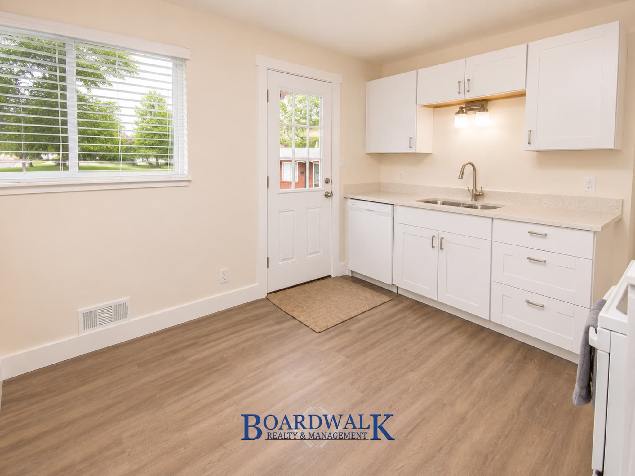 Bountiful House: 223 Mill St